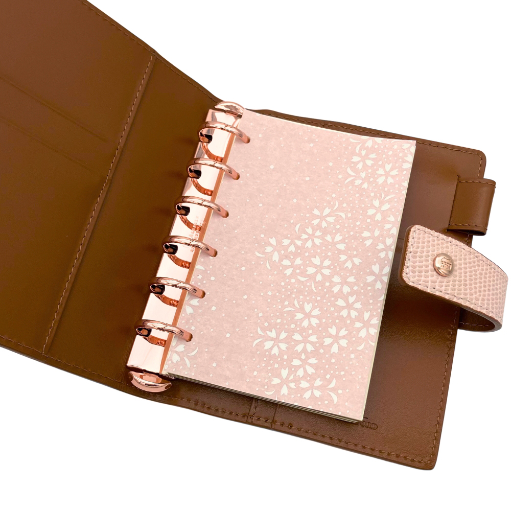 �]�˂��炩�� �Ԃ̉_���t�^�[