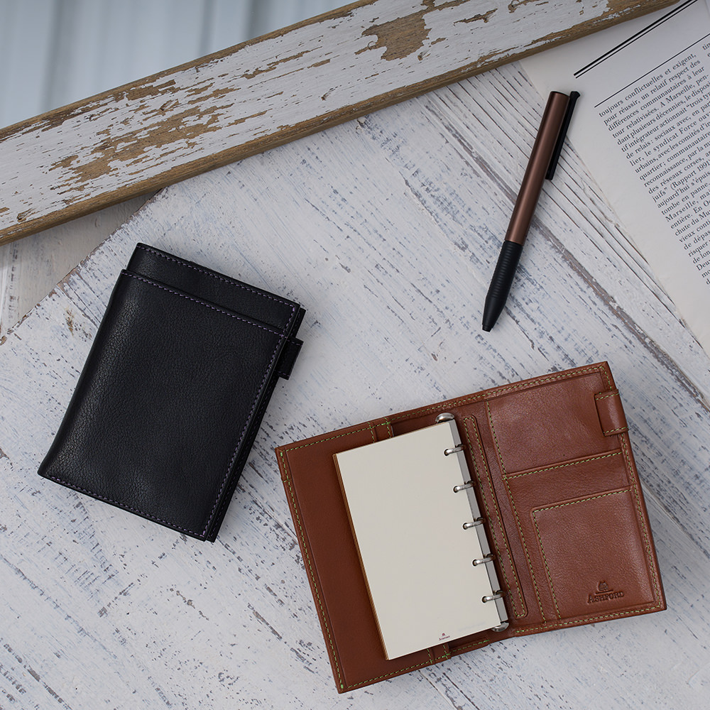 ナトゥーラ MICRO5 11mm 名刺フォン [2161] システム手帳商品一覧 ASHFORD